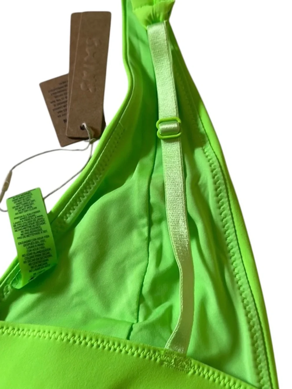 NEW NWT SKIMS PLUNGE BIKINI SIGNATURE SWIM TOP NEON GREEN MEDIUM M TRIANGLE
